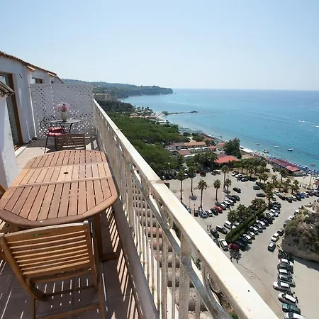 Santa Chiara * 트로페아