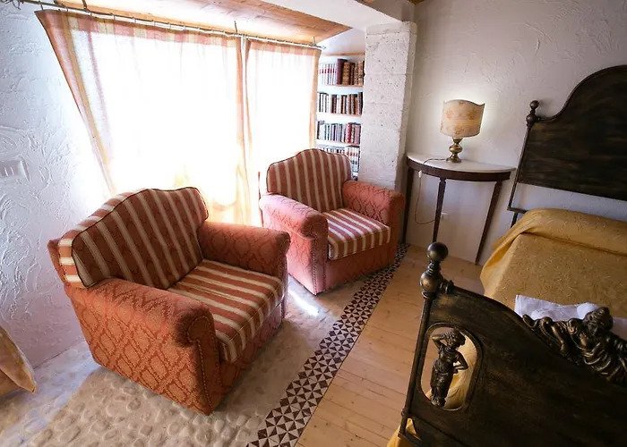 Pensión Santa Chiara